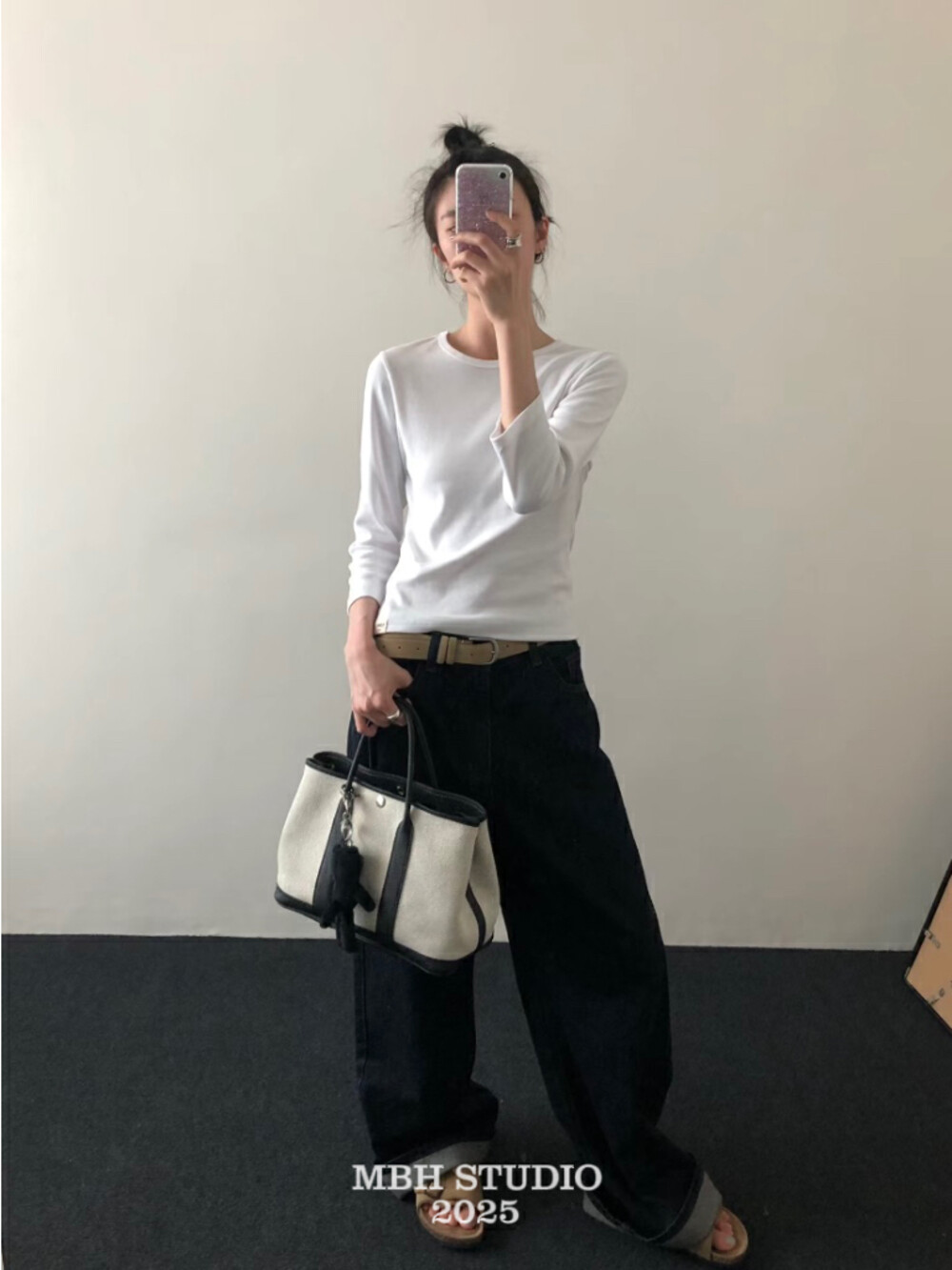 MBH Cowhide and Canvas Garden Tote Bag Casual Color Block Commuter Handbag with Shoulder Strap and Storage Pouch - Image 3