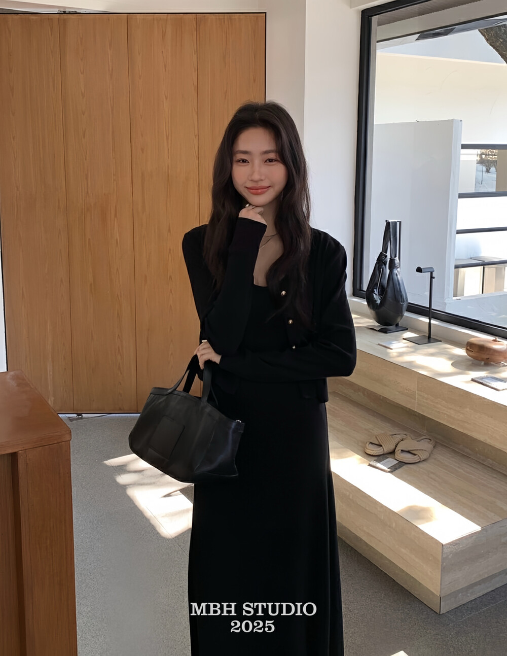 MBH Korean Designer Top Layer Cowhide Tote Bag Minimalist Large Capacity Commuter Handbag - Image 4