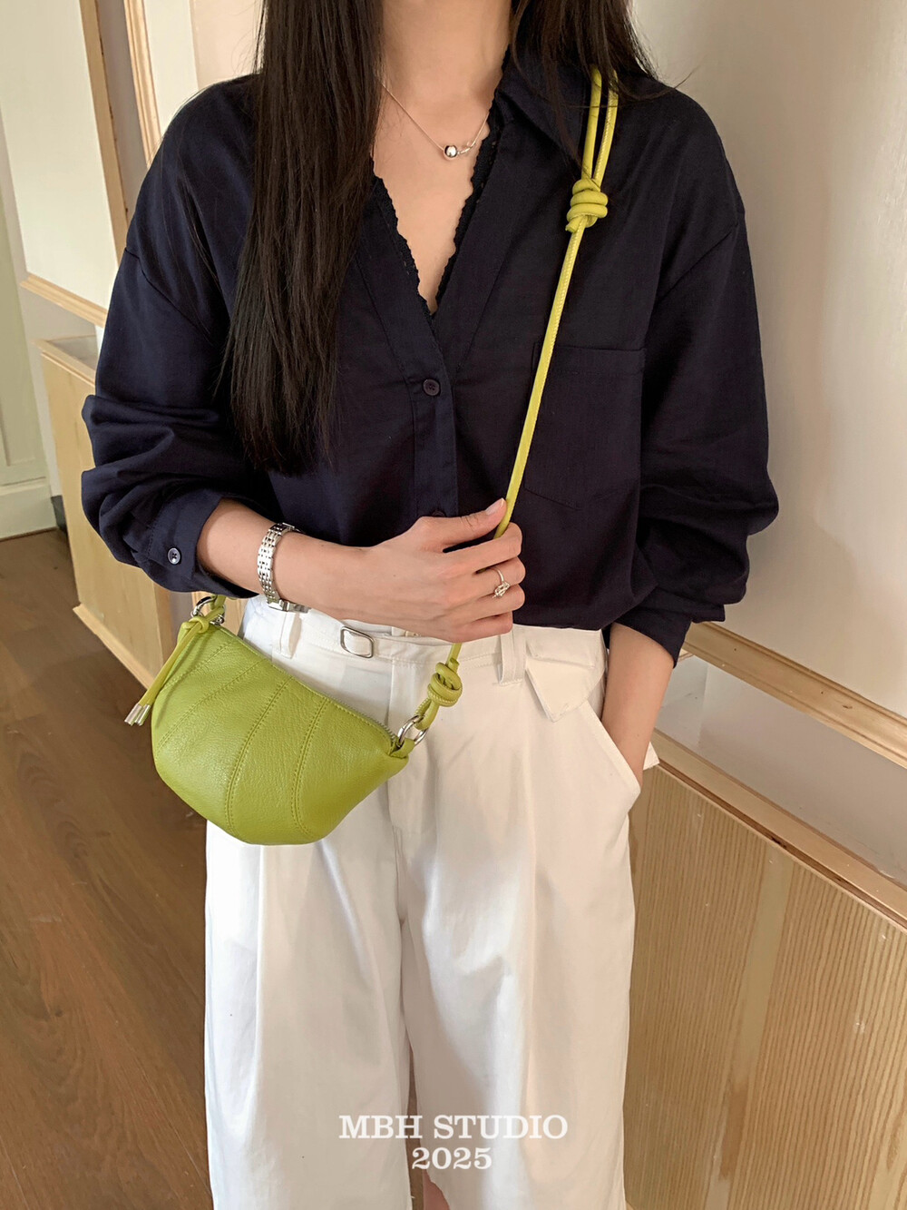 MBH Lambskin Croissant Bag Dopamine Leather Horn Bag Korean Niche Shoulder Crossbody Bag