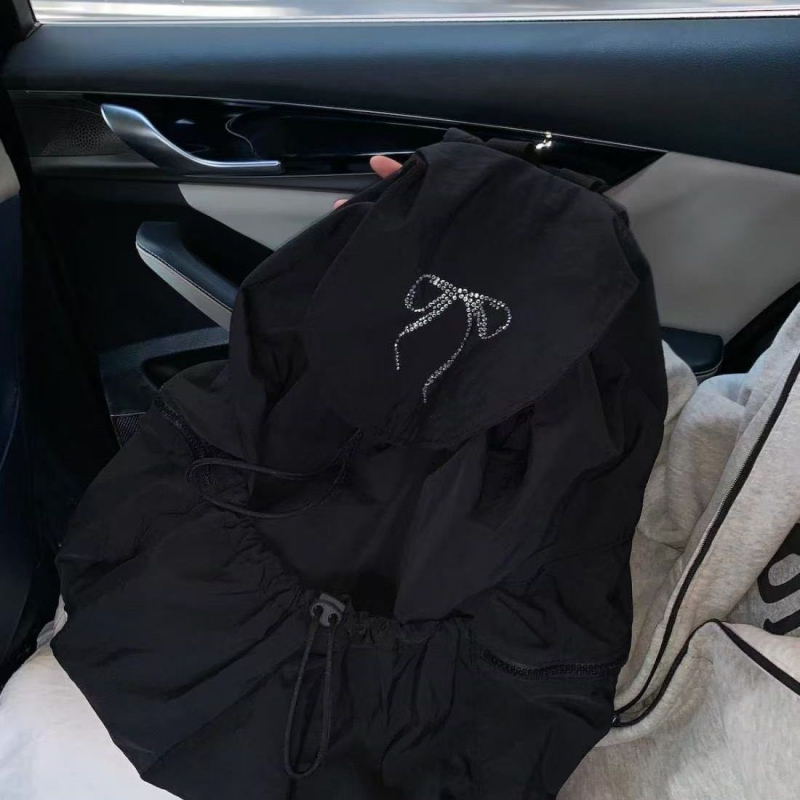 Lightweight Large Capacity Nylon Travel Backpack with Pockets - Image 5