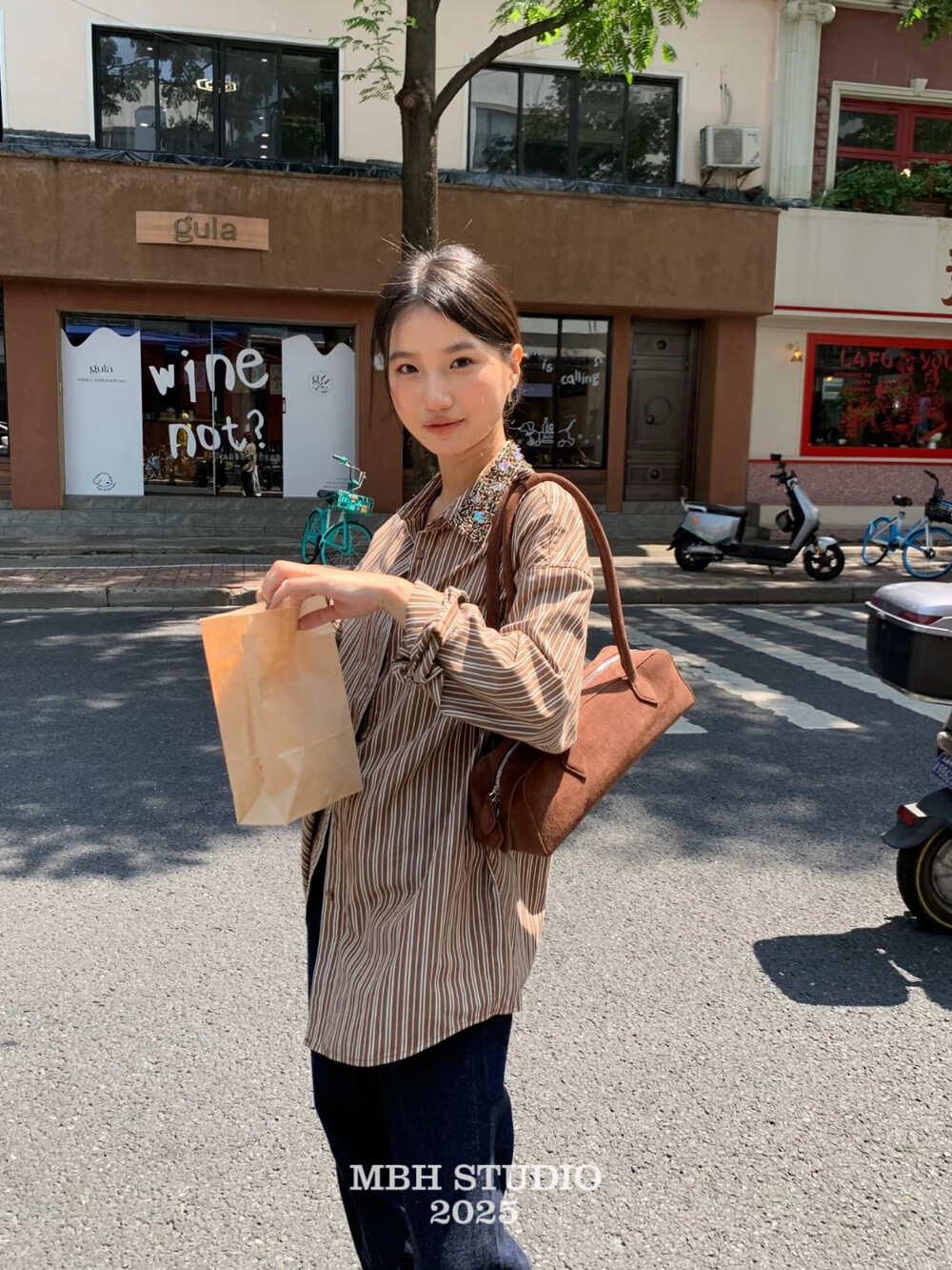 MBH Niche Design Autumn Winter Vintage Matte Leather Sausage Bag Versatile Baguette Bag Handbag Shoulder Bag - Image 4