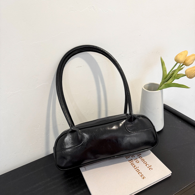 Minimalist Cross-Border Design Handbag for Women 2025 New Fashion Large Capacity Underarm Shoulder Baguette Bag
